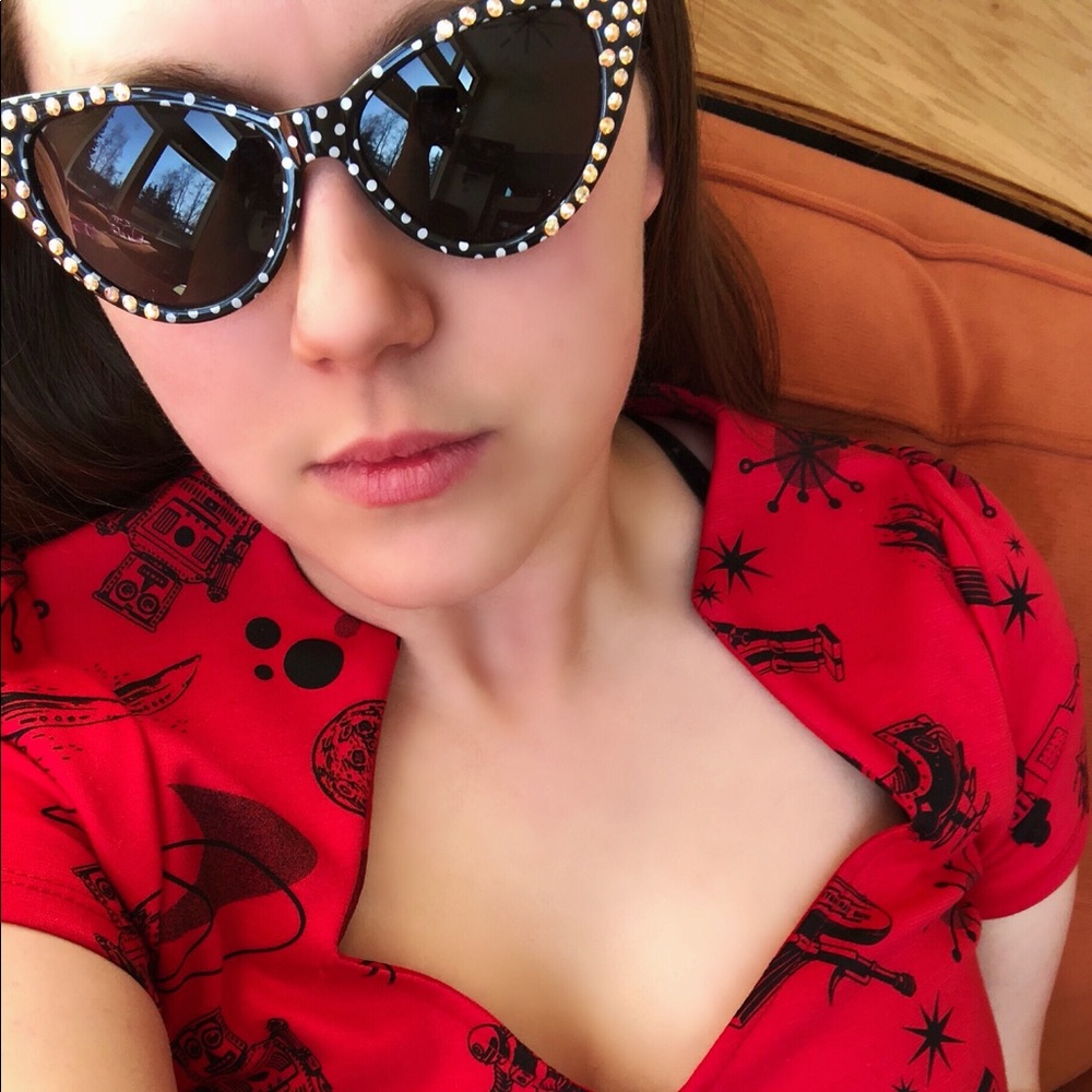 Meet your Posher, Amy